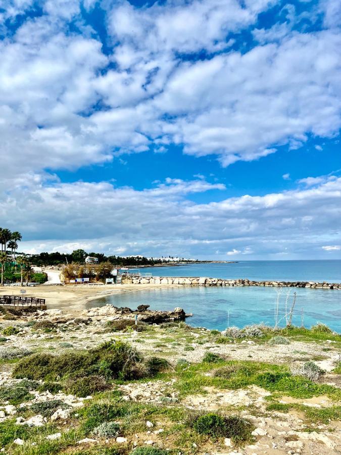 Emerald Suites Protaras Bagian luar foto