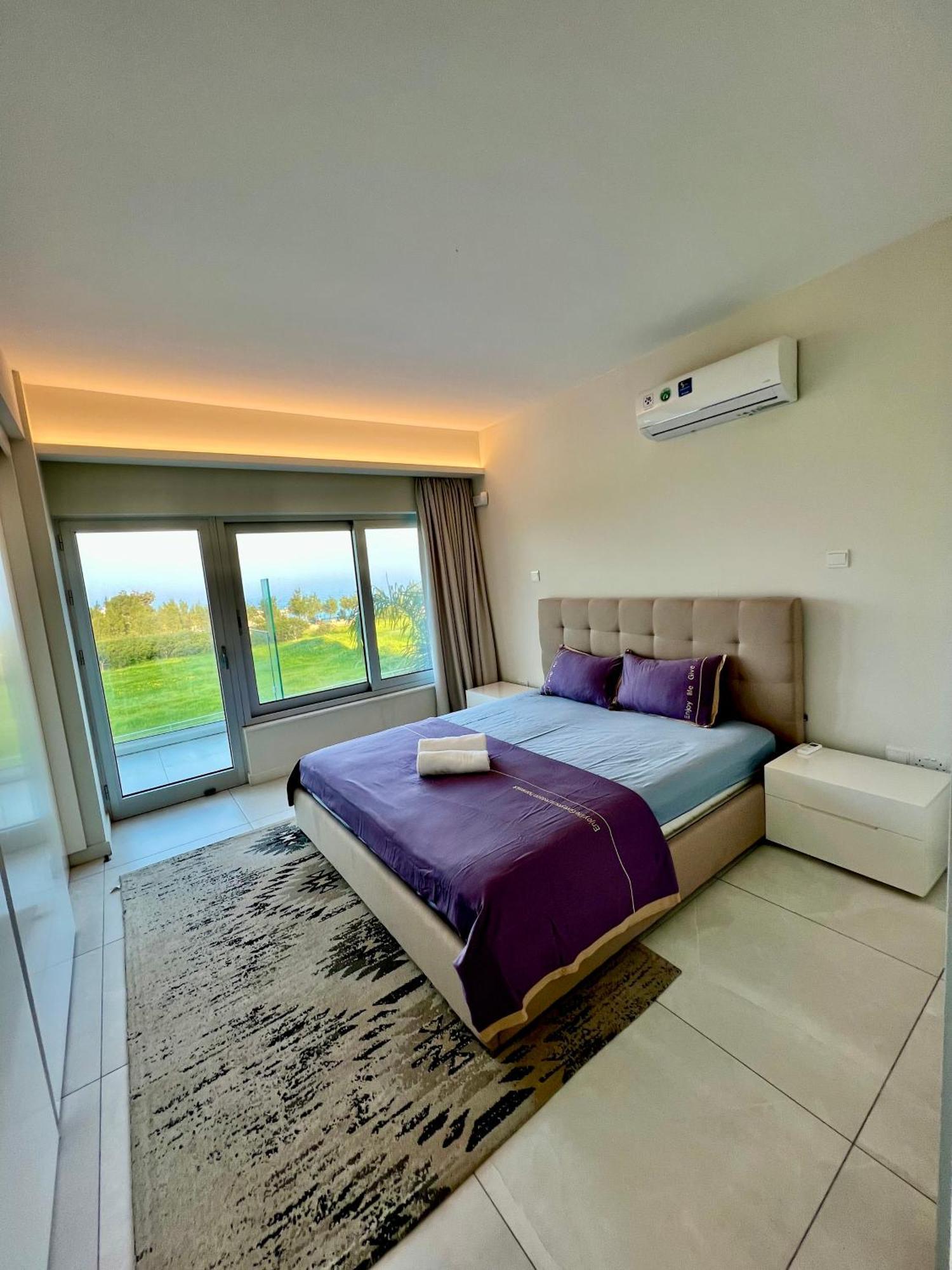 Emerald Suites Protaras Ruang foto
