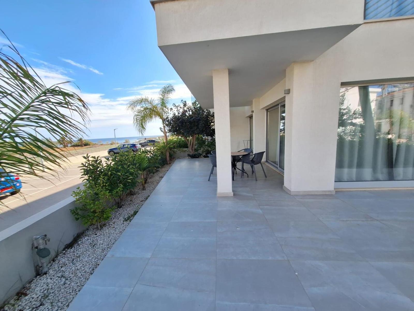 Emerald Suites Protaras Bagian luar foto