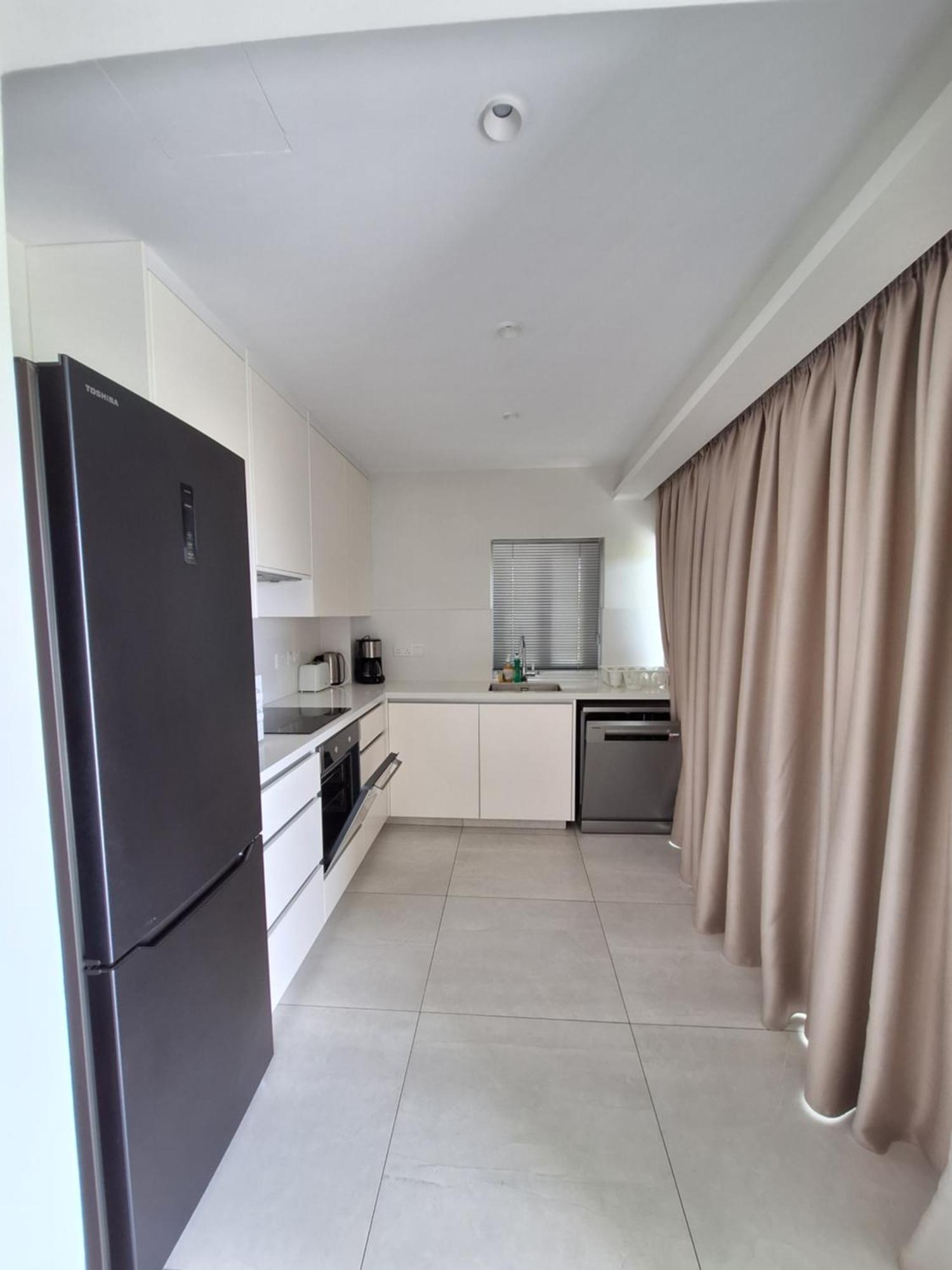 Emerald Suites Protaras Bagian luar foto